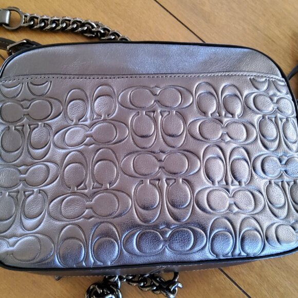 Coach Metallic Silver Camera Crossbody Handbag 38627 Embossed Signature Leather - Picture 2 of 10